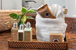 Grand Champions Condos by KBM