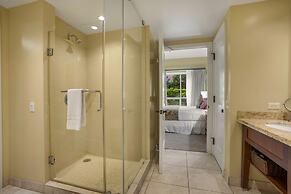 Honua Kai Hokulani by KBM