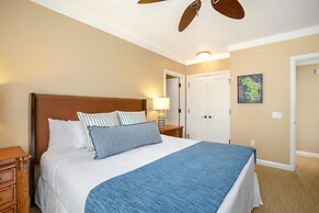 Honua Kai Hokulani by KBM