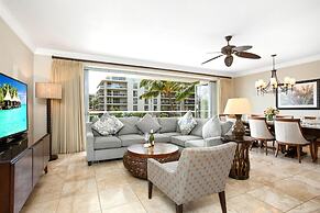 Honua Kai Hokulani by KBM