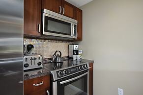 Honua Kai Hokulani by KBM