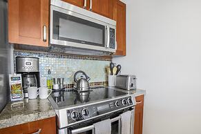 Honua Kai Hokulani by KBM