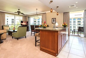 Honua Kai Hokulani by KBM