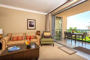 Honua Kai Hokulani by KBM