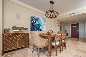 Honua Kai Hokulani by KBM