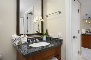 Honua Kai Hokulani by KBM