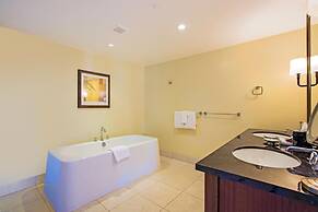 Honua Kai Hokulani by KBM