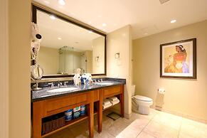 Honua Kai Hokulani by KBM