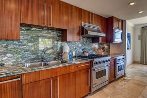 Honua Kai Hokulani by KBM