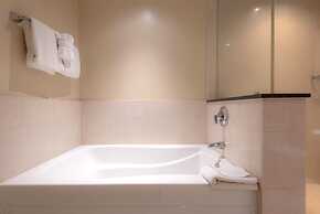 Honua Kai Hokulani by KBM