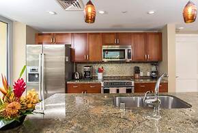 Honua Kai Hokulani by KBM