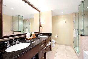 Honua Kai Hokulani by KBM