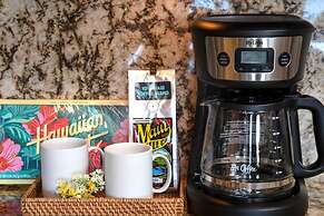 Honua Kai Hokulani by KBM