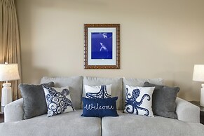 Honua Kai Hokulani by KBM