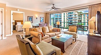 Honua Kai Hokulani by KBM