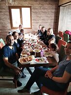 Migroras Otel & Restaurant - Karestel Yaylasi