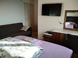 Migroras Otel & Restaurant - Karestel Yaylasi