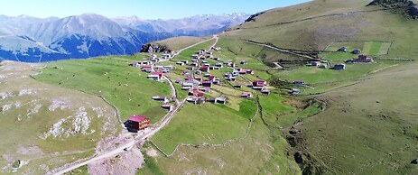 Migroras Otel & Restaurant - Karestel Yaylasi