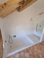 5 Chirpici - Small Traditional Resort