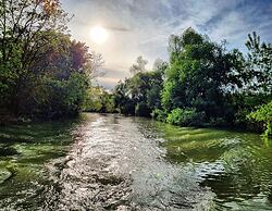 5 Chirpici - Small Traditional Resort