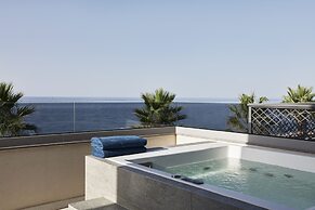 AMIRA LUXURY RESORT & SPA