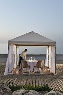 AMIRA LUXURY RESORT & SPA