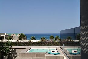 AMIRA LUXURY RESORT & SPA