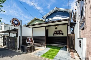 GUEST HOUSE DISCOVERY SHIP