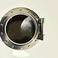 GUEST HOUSE DISCOVERY SHIP