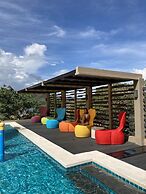 Zuri Resort