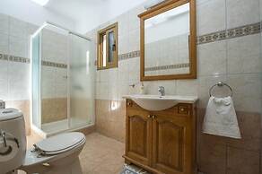 Villa Xenios Dias in Argaka