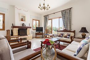 Villa Xenios Dias in Argaka