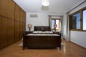 Villa Xenios Dias in Argaka