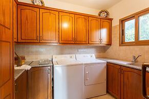 Villa Xenios Dias in Argaka