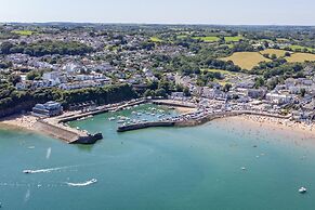 Coedrath Park 20 - Modern Apartment Close to the Beach