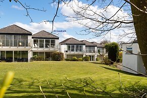 Coedrath Park 20 - Modern Apartment Close to the Beach
