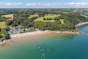 Coedrath Park 20 - Modern Apartment Close to the Beach
