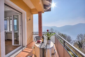 Ca' Gina Panoramica - Monte Bre