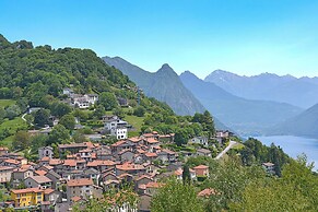 Ca' Gina Panoramica - Monte Bre