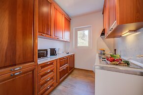 Ca' Gina Panoramica - Monte Bre