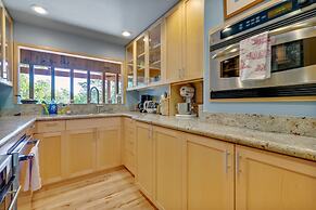 Healdsburg Home With Magnificent Vineyard View 2 Bedroom Home by RedAw