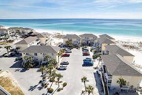 SPC 9232 is a Beautiful recently upgraded 2 BR with Free Beach Service