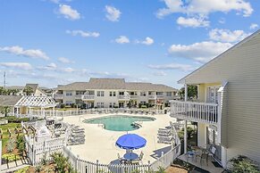 SPC 9232 is a Beautiful recently upgraded 2 BR with Free Beach Service