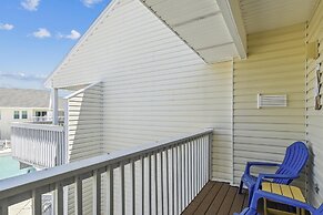 SPC 9232 is a Beautiful recently upgraded 2 BR with Free Beach Service