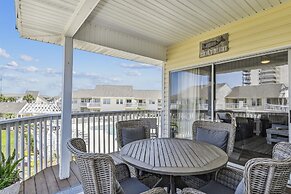 SPC 9232 is a Beautiful recently upgraded 2 BR with Free Beach Service