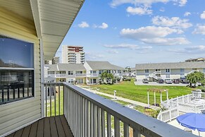 SPC 9232 is a Beautiful recently upgraded 2 BR with Free Beach Service