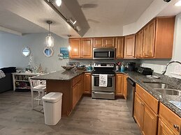 Salty Dog 2 Bedroom Villa by RedAwning