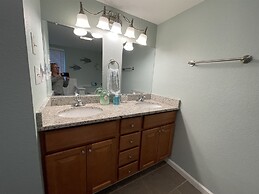 Salty Dog 2 Bedroom Villa by RedAwning