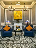 Hotel Del Luna by LUK Global