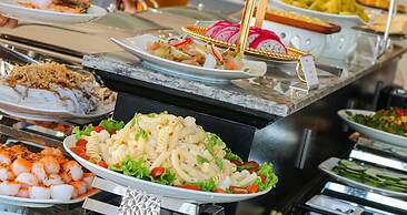 Hotel Del Luna by LUK Global